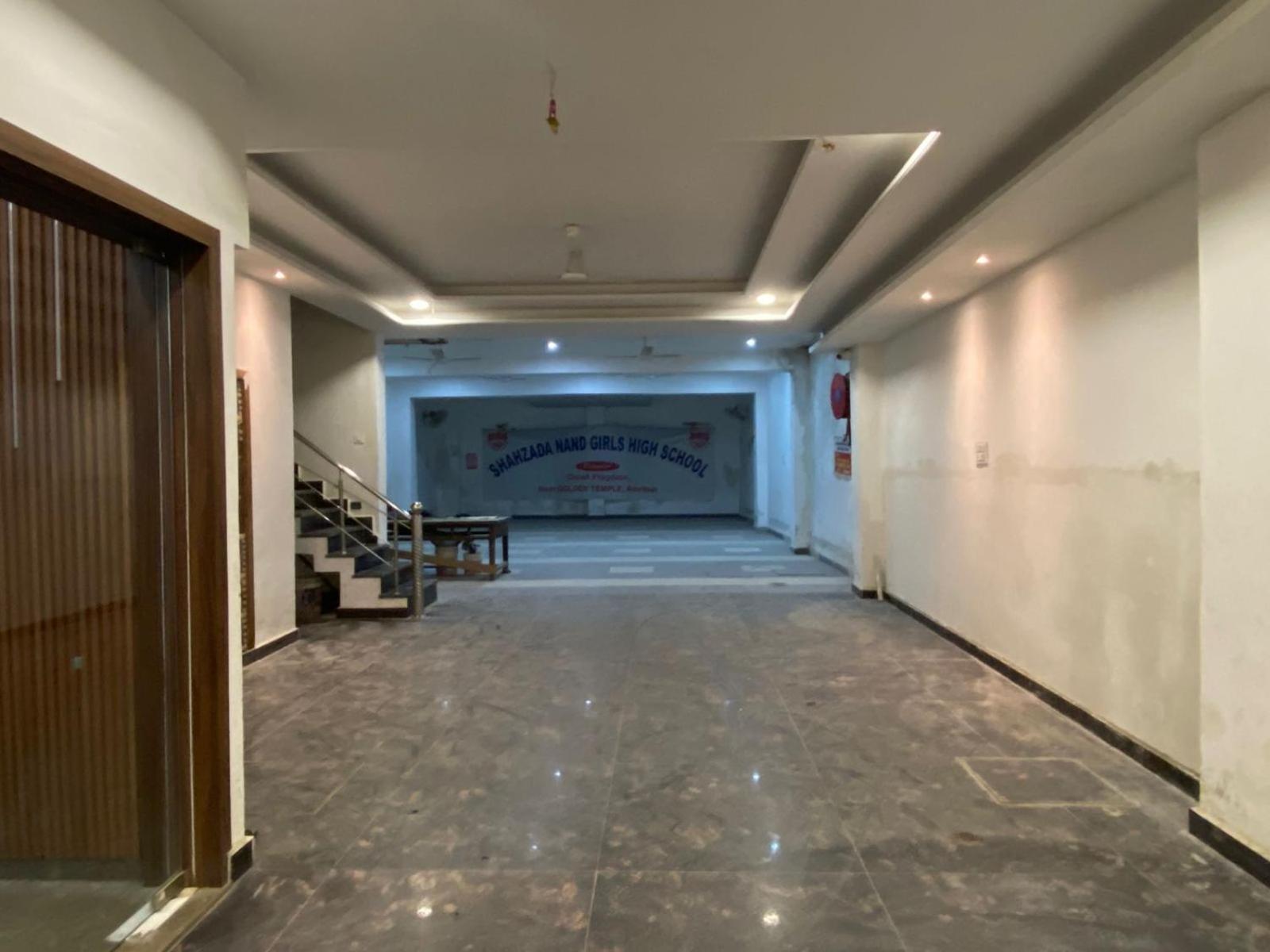 Ry Luxuries Hotel Amritsar Exterior photo