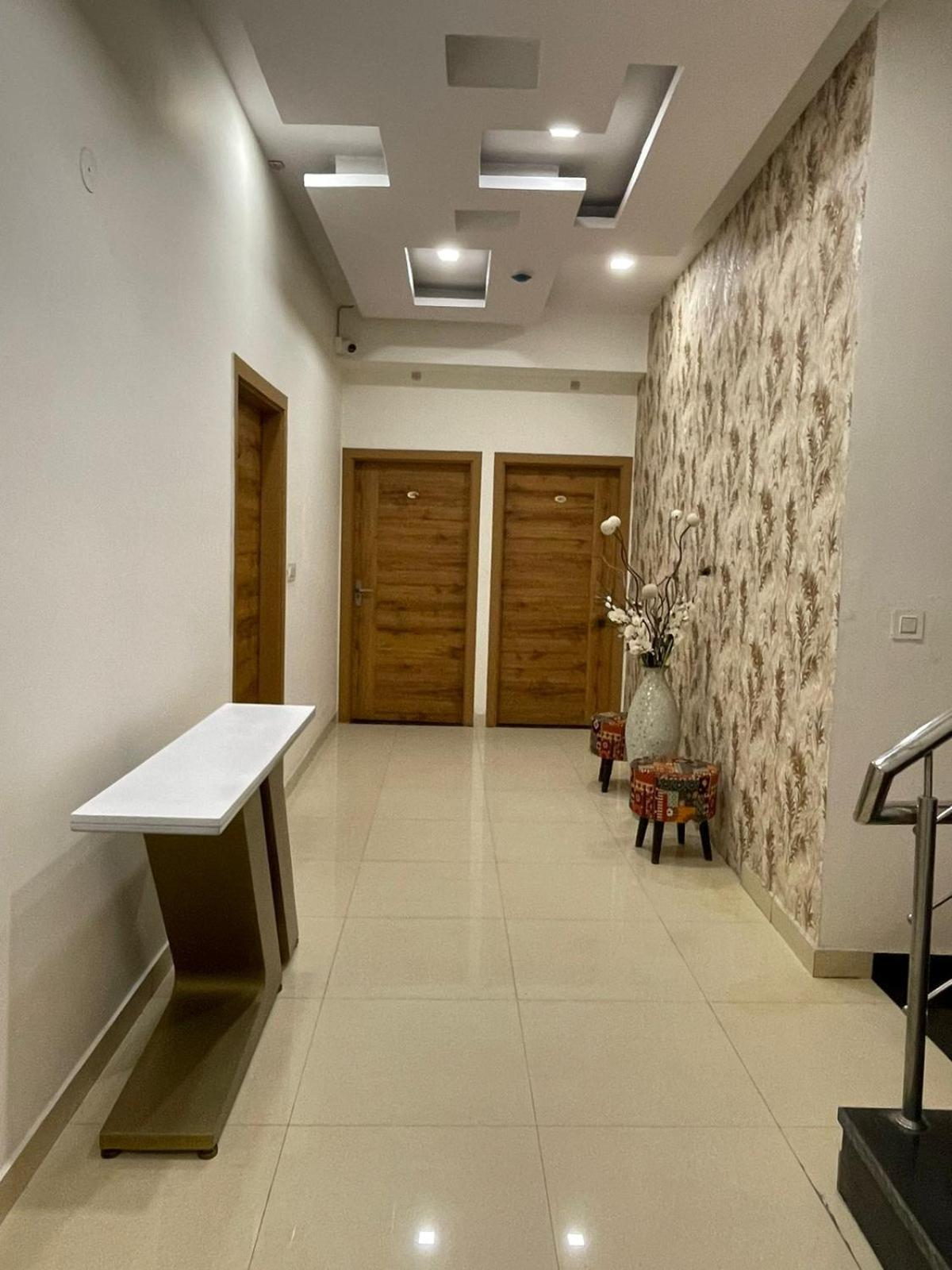 Ry Luxuries Hotel Amritsar Exterior photo